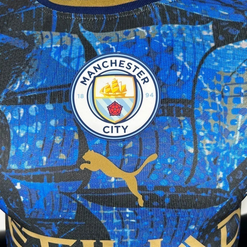 Camisa Manchester City 23/24 - Jogador Puma Masculina - Azul com detalhes em dourado