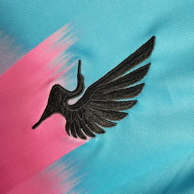 Camisa Minnesota United I 23/24 - Torcedor Adidas Masculina - Azul com detalhes em rosa e branco