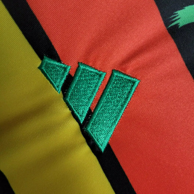 Camisa Ajax Edição Especial 23/24 - Torcedor Adidas Masculina - Preta com detalhes em homenagem ao Bob Marley