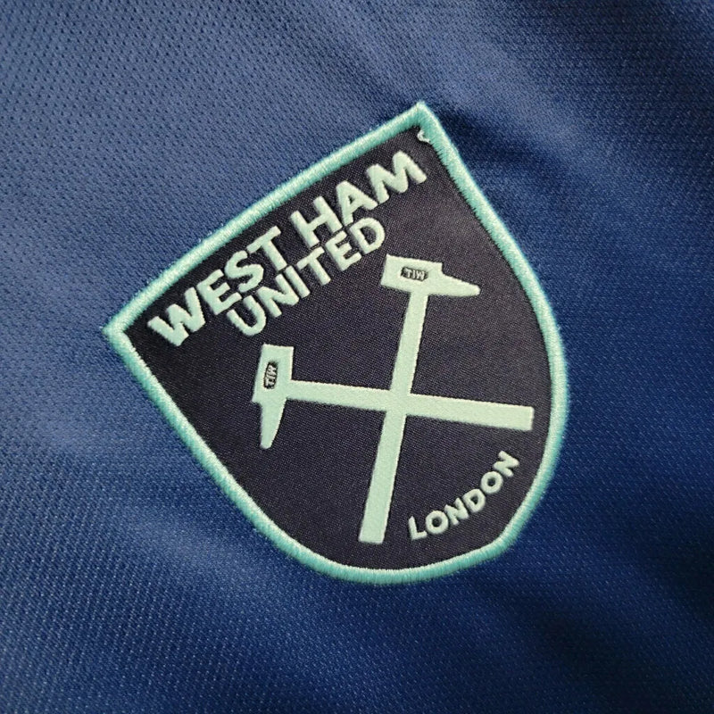 Camisa West Ham III 23/24 - Torcedor Umbro Masculina - Azul com detalhes em Verde