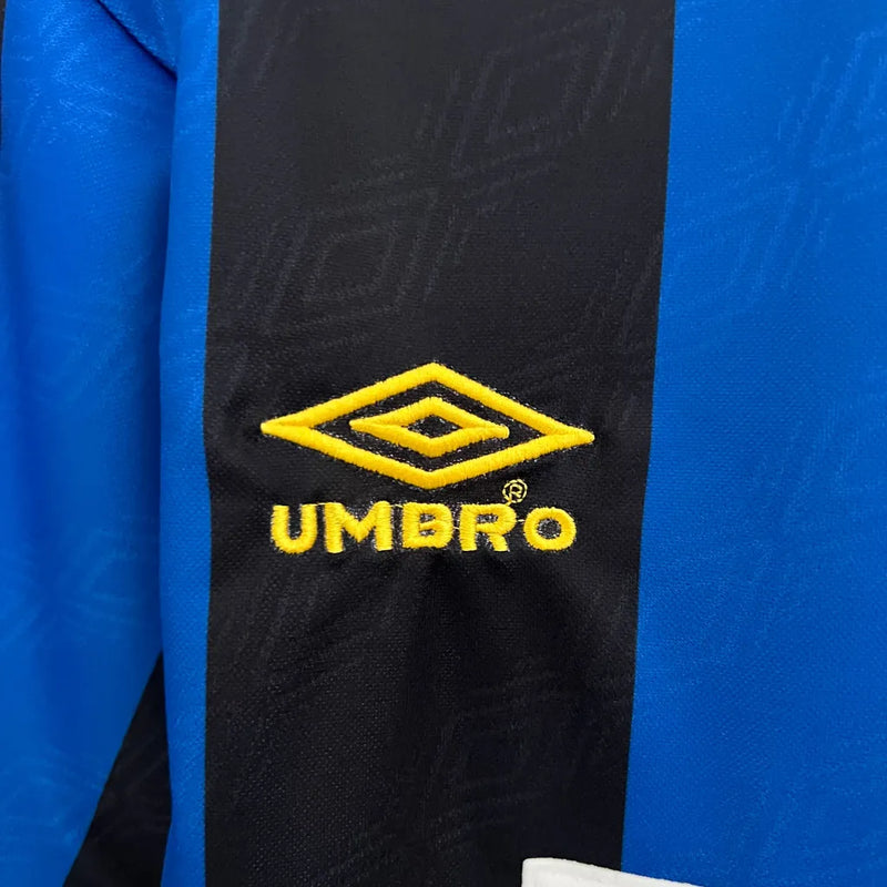 Camisa Retrô Inter de Milão I 1995/1996 - Masculina Umbro - Azul e preta