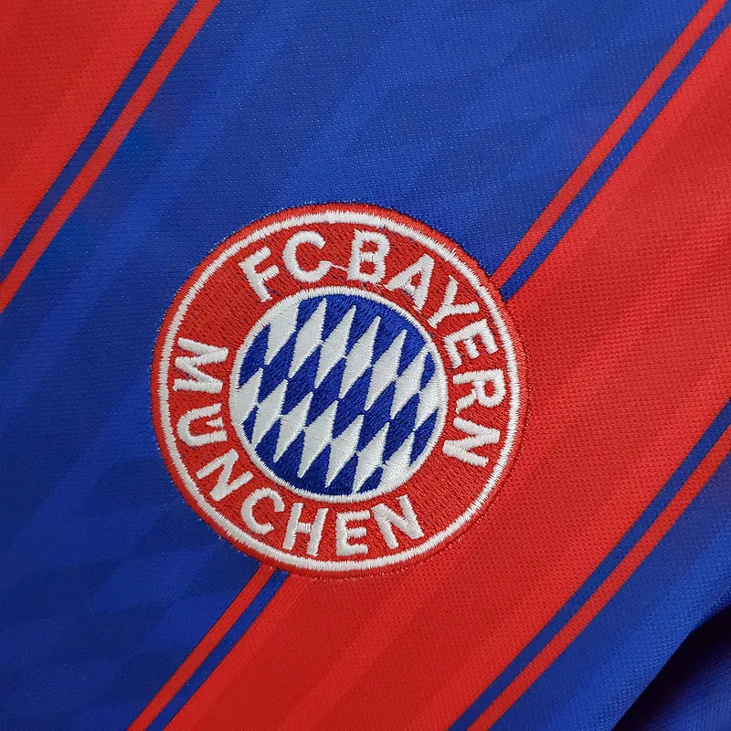 Camisa Retrô Bayern de Munique 1995/1997 - Masculina Adidas - Azul e vermelha