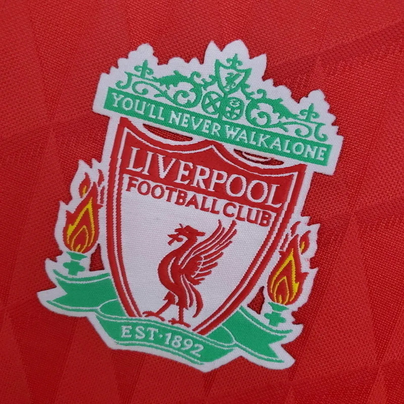 Camisa Retrô Liverpool I 2010/2011 - Masculina Adidas - Vermelha com detalhes em branco