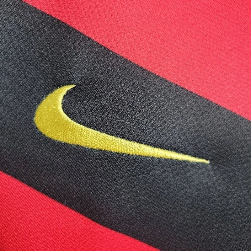 Camisa Flamengo I Retrô 08/09 Torcedor Masculina - Vermelha com detalhes em Preto e amarelo