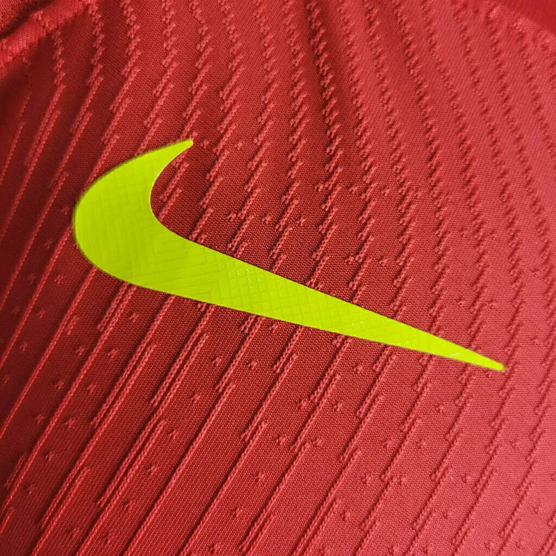 Camisa Seleção China I 23/24 - Jogador Nike Masculina - Vermelha com detalhes em amarelo