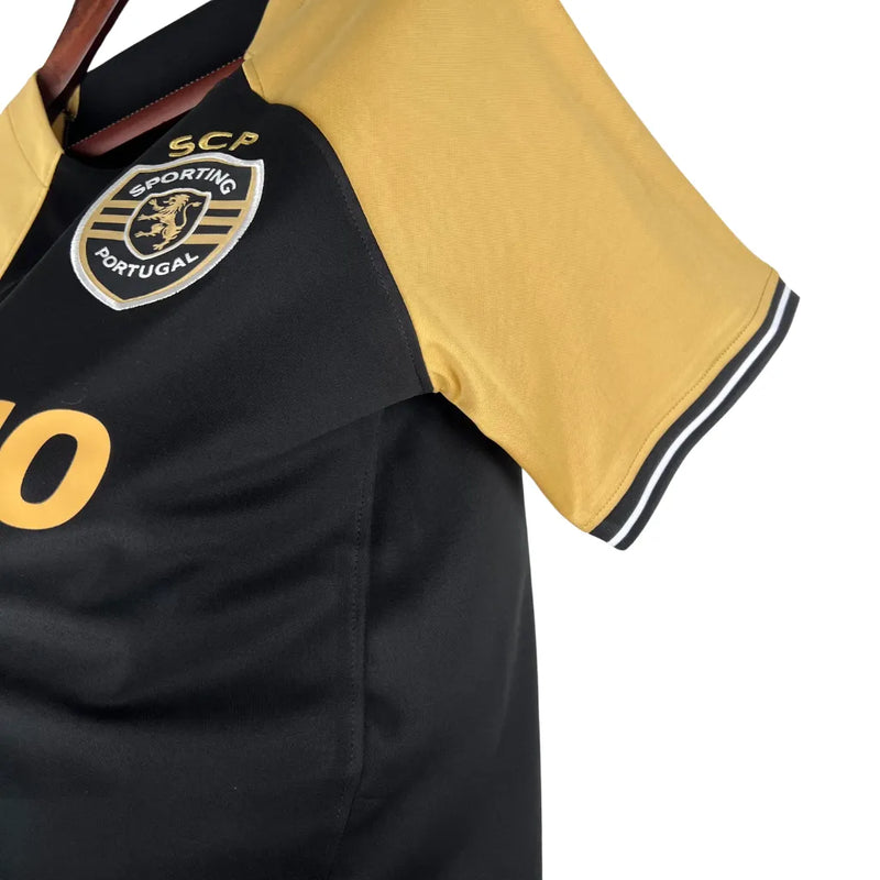 Camisa Sporting Lisboa III 23/24 - Torcedor Nike Masculina - Preta com detalhes em dourado