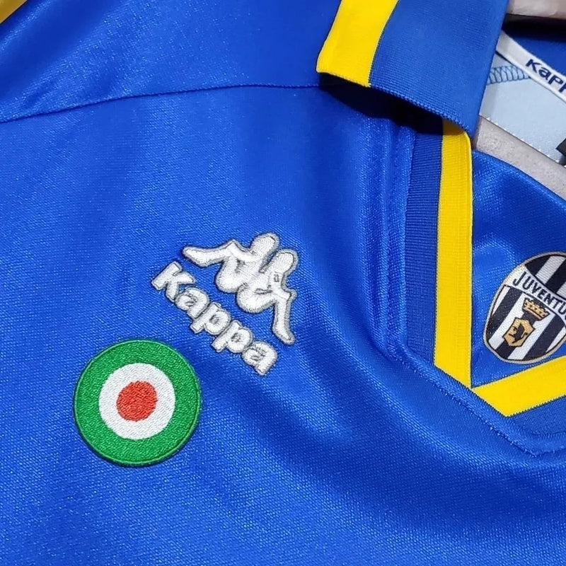 Camisa Retrô Juventus II 1995/1997 - Kappa Masculina - Azul com detalhes em amarelo