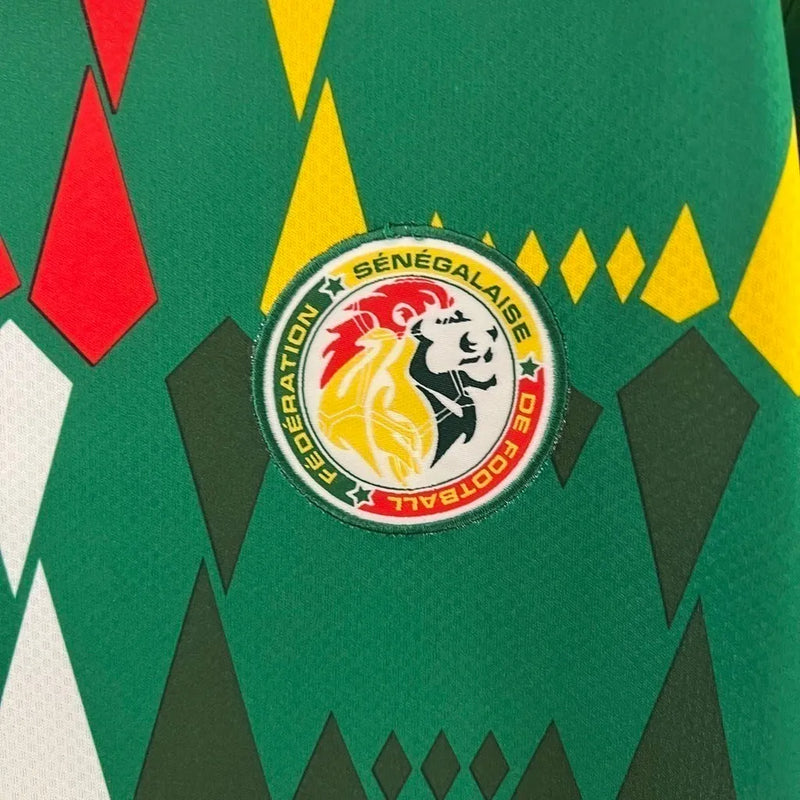 Camisa Seleção do Senegal II 23/24- Torcedor Puma Masculina - Verde com detalhes em branco e vermelho e amarelo