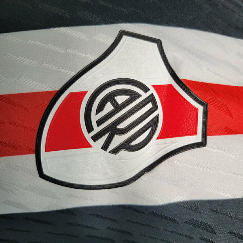 Camisa River Plate Edição Especial 23/24 - Jogador Adidas Masculina - Preta com detalhes em branco e vermelho