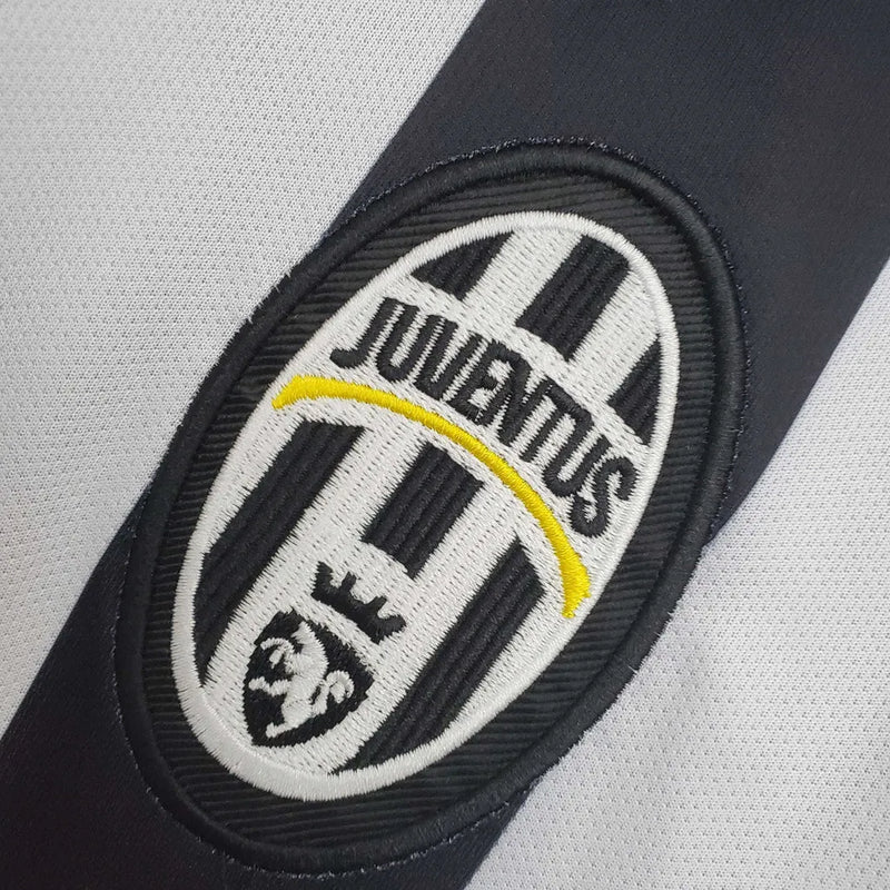 Camisa Retrô Juventus I 2014/2015 - Nike Masculina - Preta e branca