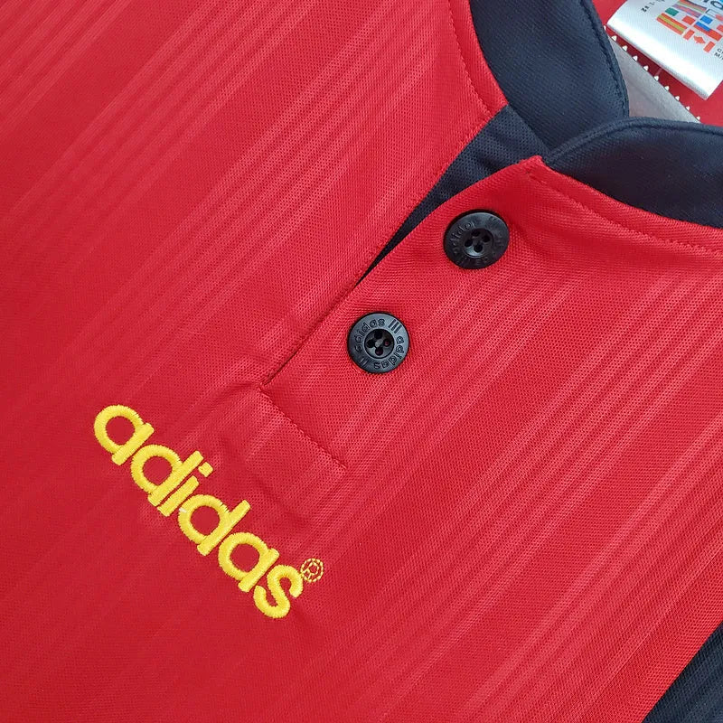 Camisa Retrô Seleção da Espanha I 1996 - Adidas Masculina - Vermelha com detalhes em azul