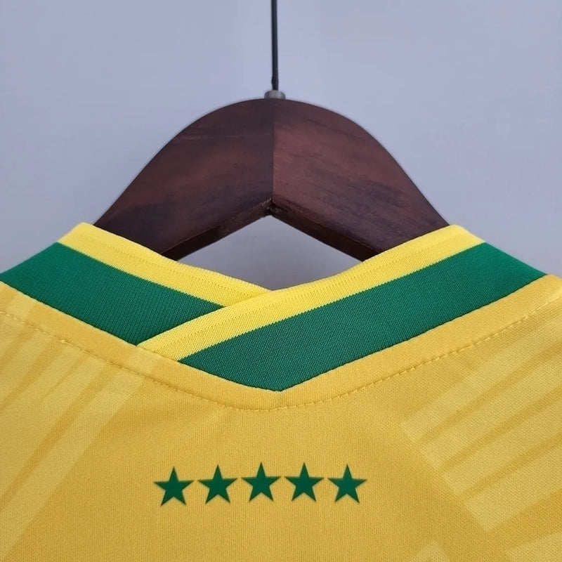 Camisa Seleção Brasileira Edição Especial Cristo Redentor Torcedor Nike Feminina - Amarela