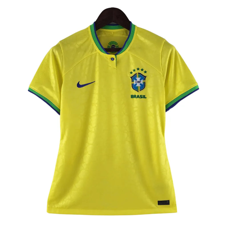 Camisa Seleção Brasileira I 2022 - Torcedor Nike Feminina - Amarela com detalhes em verde