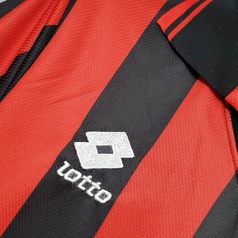 Camisa Retrô AC Milan 1996/1997 - Masculina Lotto - Vermelha e preta