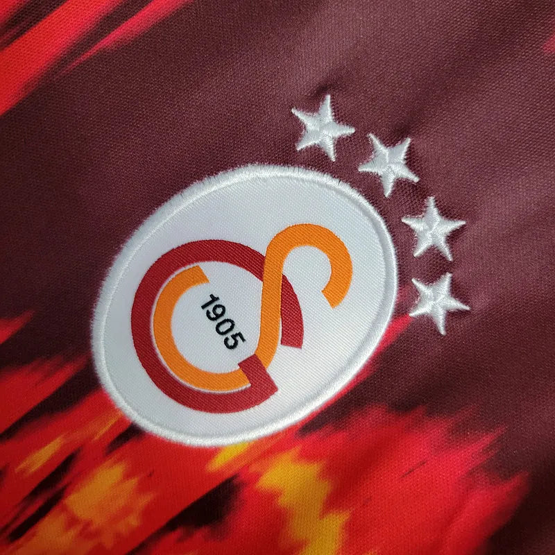 Camisa Galatasaray Treino 23/24 - Torcedor Nike Masculina - Vinho com detalhes em vermelho e amarelo