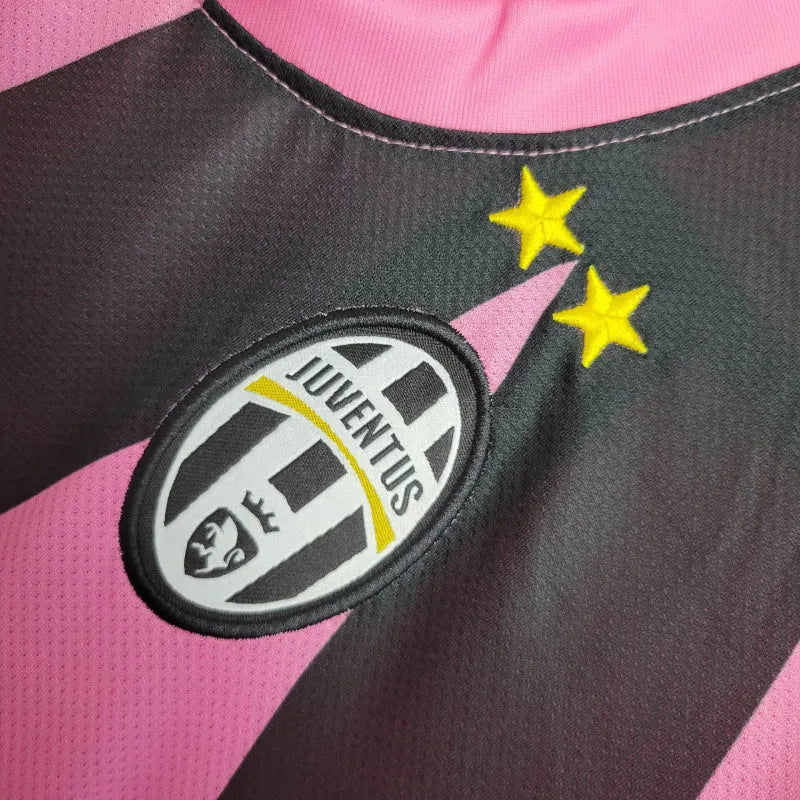 Camisa Retrô Juventus II 2011/2012 - Nike Masculina- Rosa