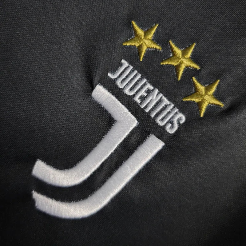 Camisa Retrô Juventus I 1919/1920 - Adidas Masculina - Preta e branca com detalhes em rosa