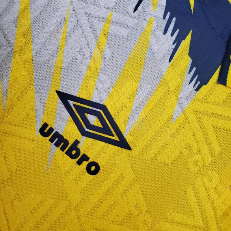 Camisa Tottenham II Retrô 92/94 - Umbro Masculina - Amarela com detalhes em azul e cinza