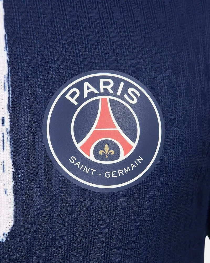 Camisa Paris Saint-Germain I 24/25 - Torcedor Nike Masculina - Azul com detalhes em vermelho