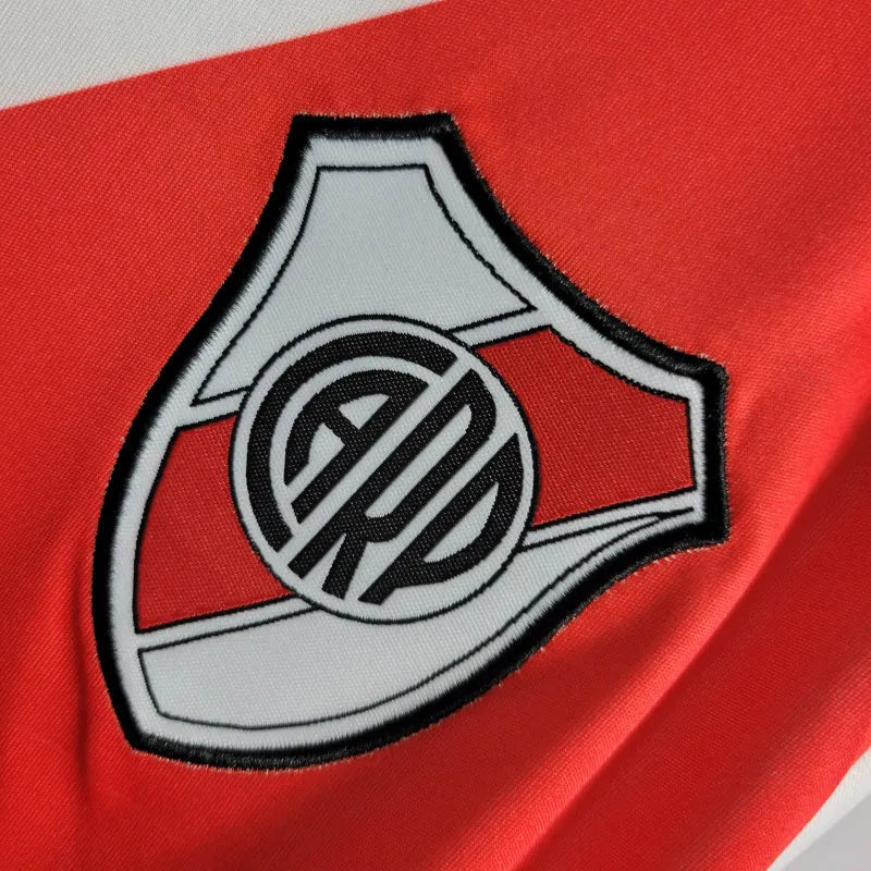 Camisa Retrô River Plate I 2015/2016 - Masculina Adidas - Branca com detalhes em vermelho