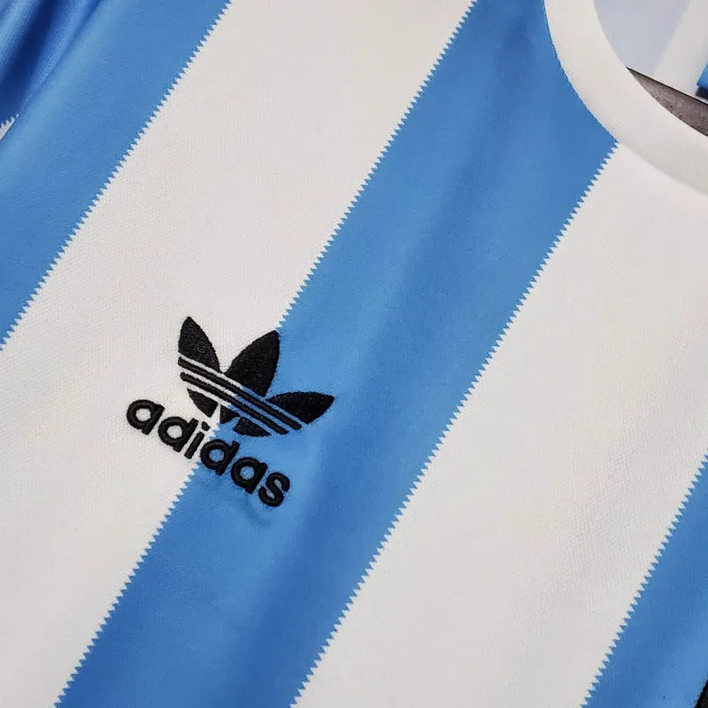 Camisa Retrô Seleção da Argentina I 1978 - Masculina Adidas - Branca com detalhes em azul