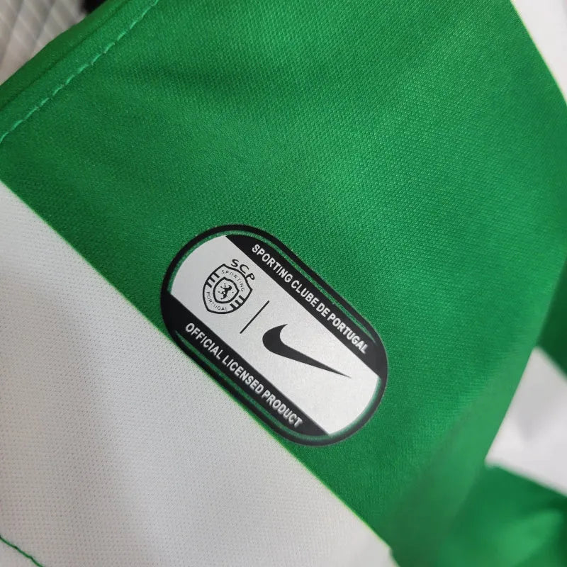 Camisa Sporting Lisboa I 23/24 - Torcedor Nike Masculina - Verde com detalhes em branco e preto