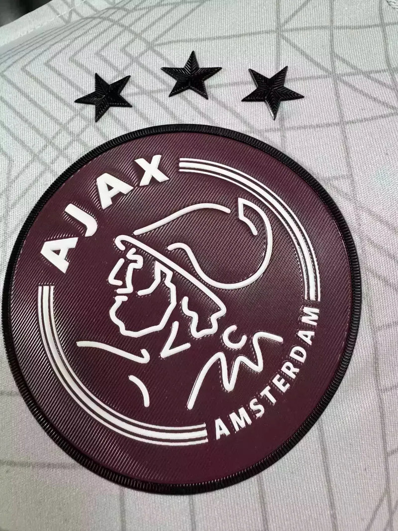 Camisa Ajax III 24/25 - Jogador Adidas Masculina - Branca com detalhes em vinho