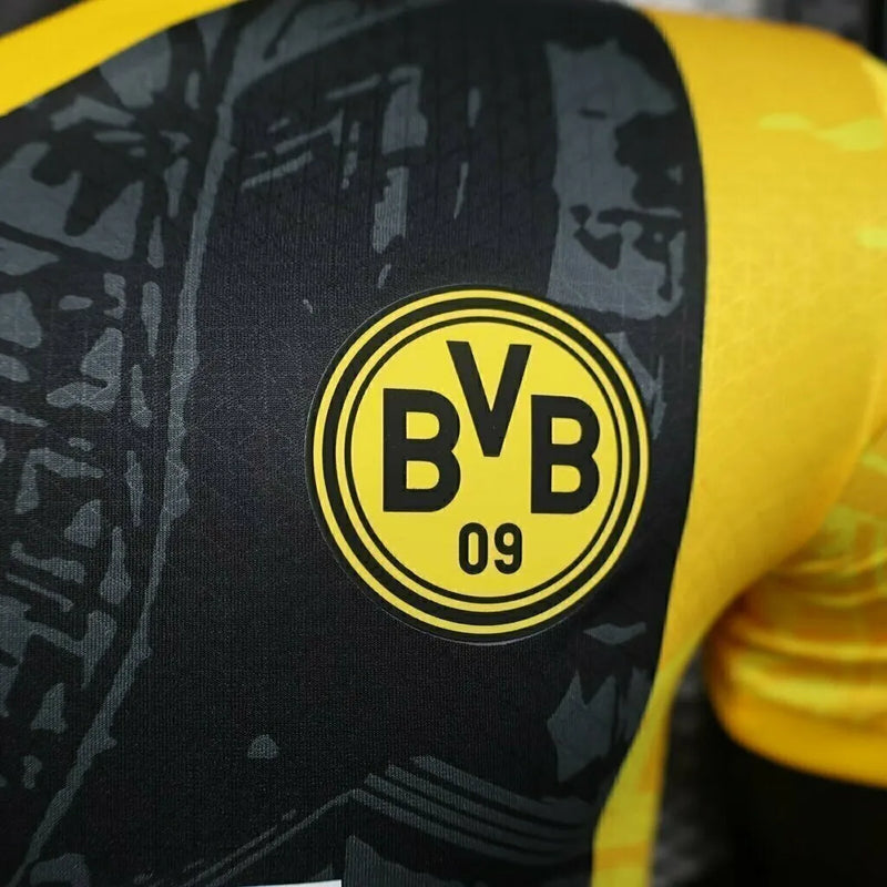 Camisa Borussia Dortmund Edição especial 24/25 - Jogador Puma Masculina - Preta e amarela