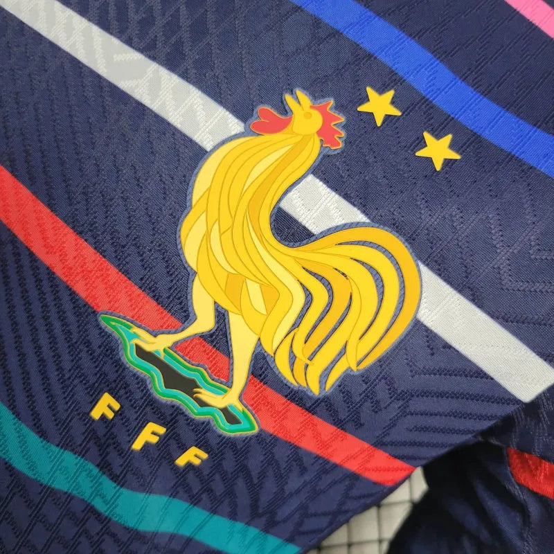 Camisa Seleção da França Pré-jogo 24/25 - Jogador Nike Masculina - Azul