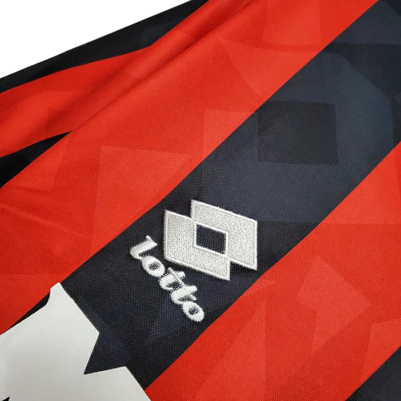 Camisa Retrô AC Milan I 1993/1994 - Masculina Lotto - Vermelha e preta