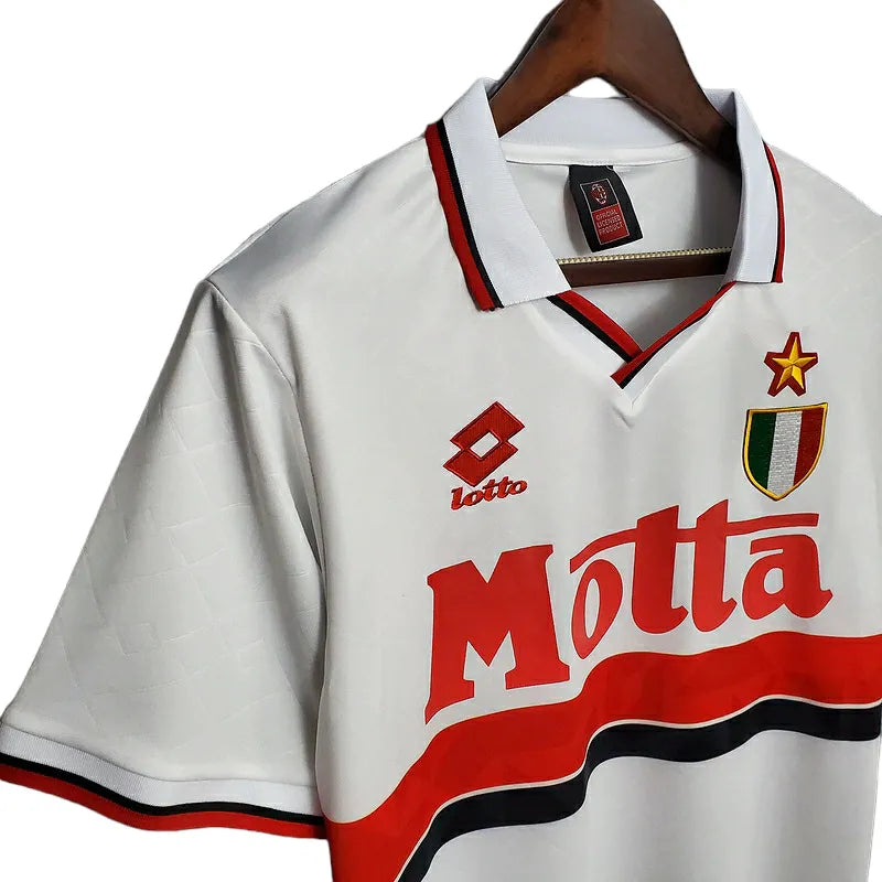 Camisa Retrô AC Milan II 93/94 - Masculina Lotto - Branca com detalhes em vermelho