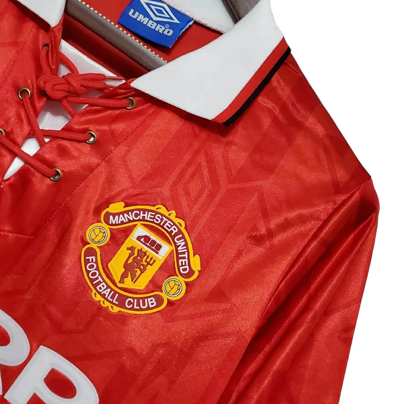 Camisa Retrô Manchester United 1992/1994 - Umbro Masculina - Vermelha com detalhes em branco