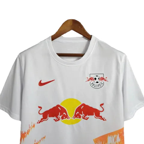 Camisa Red Bull Leipzig 23/24 - Torcedor Nike Masculina - Branca com detalhes em amarelo e vermelho