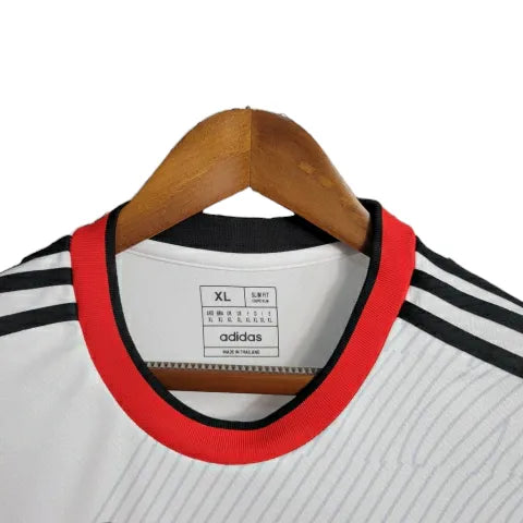 Camisa Japão Samurai 23/24 - Torcedor Adidas Masculina - Branca com detalhes em preto e vermelho