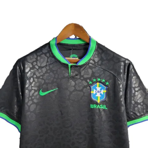 Camisa Seleção Brasileira Concept 2022 Torcedor Nike Masculina - Preta