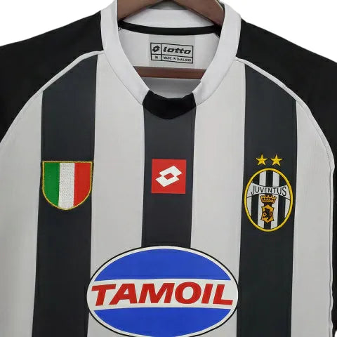 Camisa Retrô Juventus 2002/2003 - Lotto Masculina - Preta e branca