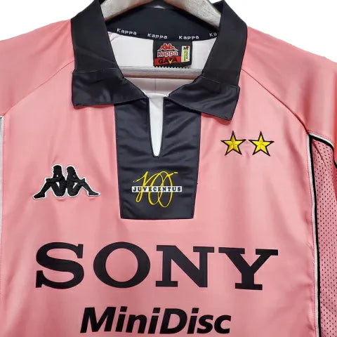 Camisa Retrô Juventus II 1997/1998 - Kappa Masculina - Rosa