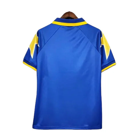 Camisa Retrô Juventus II 1995/1997 - Kappa Masculina - Azul com detalhes em amarelo