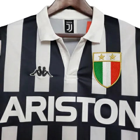 Camisa Retrô Juventus 1984/1985 - Kappa Masculina - Preta e branca