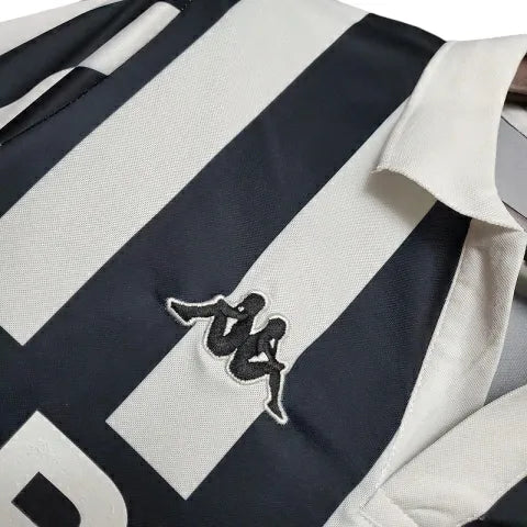 Camisa Retrô Juventus 1984/1985 - Kappa Masculina - Preta e branca