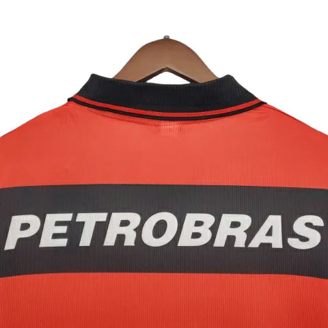 Camisa Flamengo Retrô 1999 Vermelha e Preta - Umbro