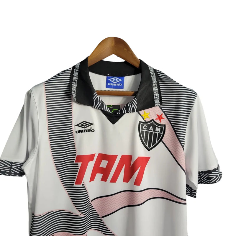 Camisa Retrô Atlético Mineiro II 1996 - Umbro Masculino - Branco com detalhes em preto