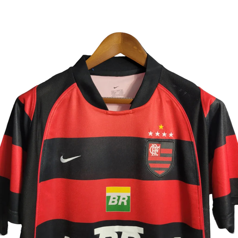 Camisa Flamengo I Retrô 03/04 Torcedor Masculina - Vermelha com detalhes em Preto e amarelo