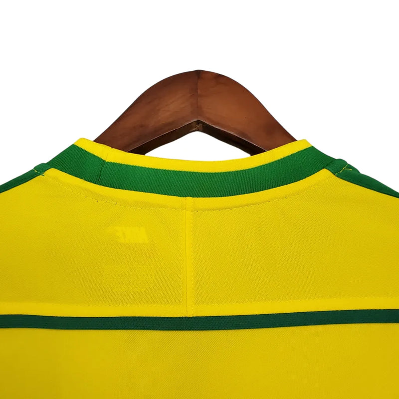 Camisa Seleção Brasileira I Retrô 1998 Nike Torcedor Masculina - Amarela com detalhes em verde