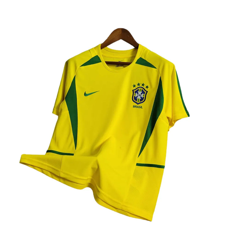 Camisa Seleção Brasileira Retrô I 2002 Nike Torcedor Masculina -Amarela com detalhes em verde