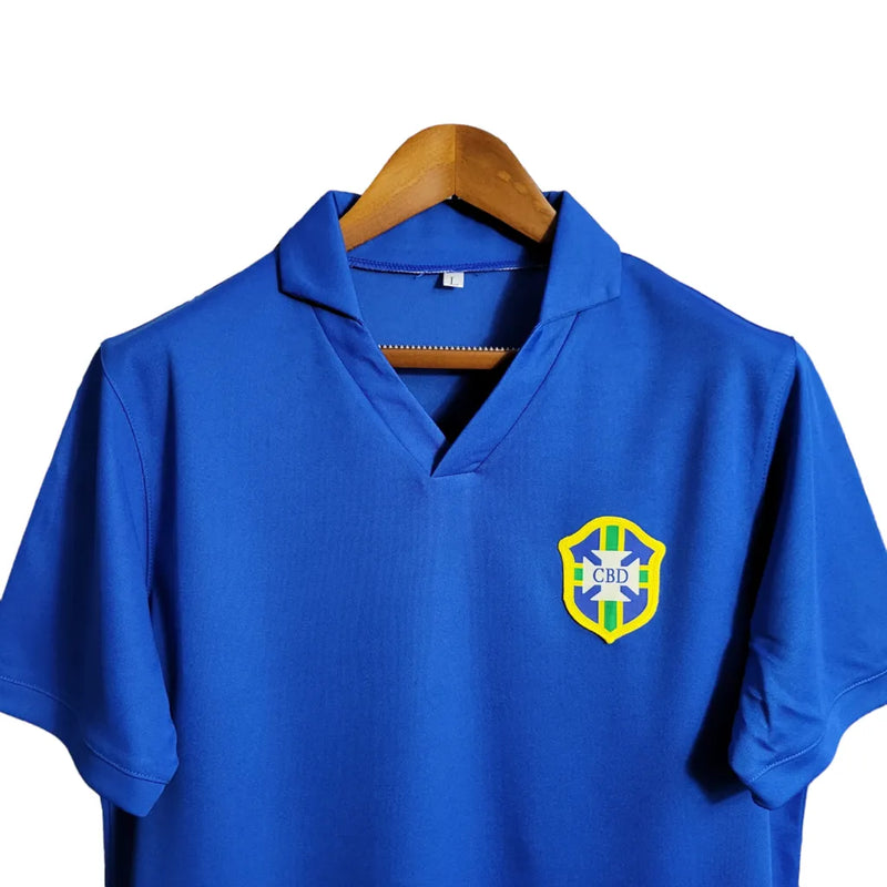 Camisa Seleção Brasileira Retrô II 57/62 Torcedor Masculina - Azul com detalhes no brasão da CBD