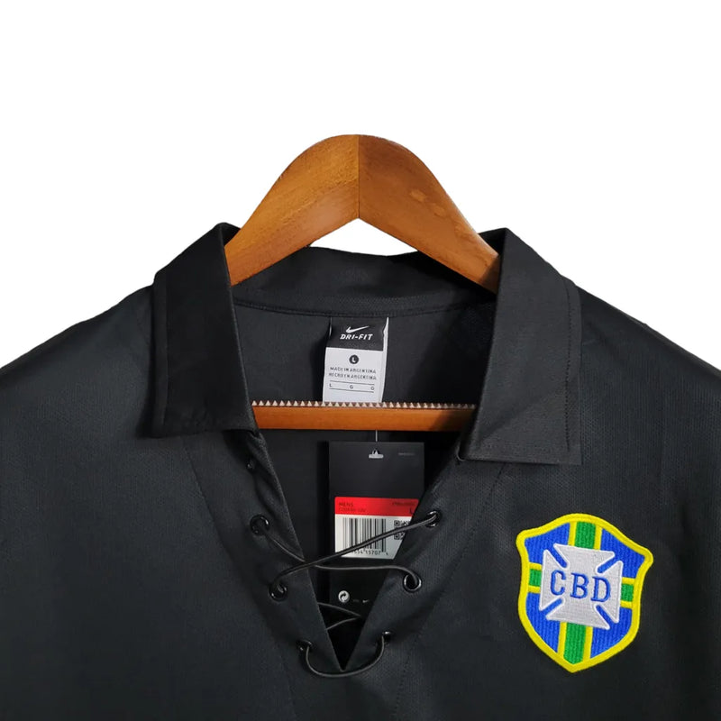 Camisa Retrô Seleção Brasileira Edição especial Goleiro 2004 - Masculina Nike - Preta com detalhes no brasão da cbd