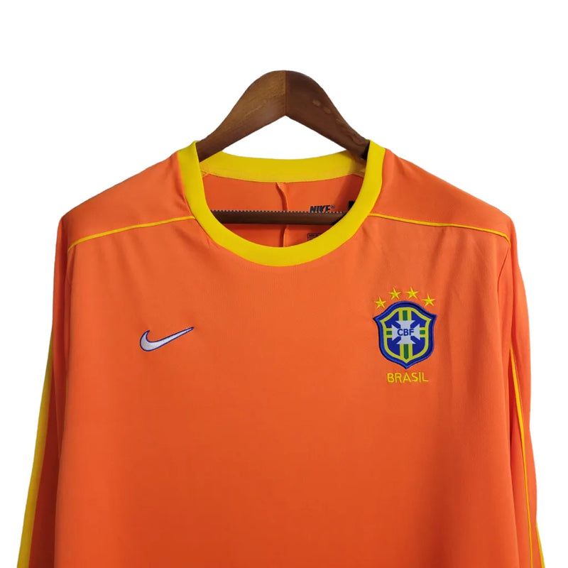 Camisa Retrô Seleção Brasileira Goleiro 1998 - Torcedor Nike Masculina - Laranja com detalhes em amarelo