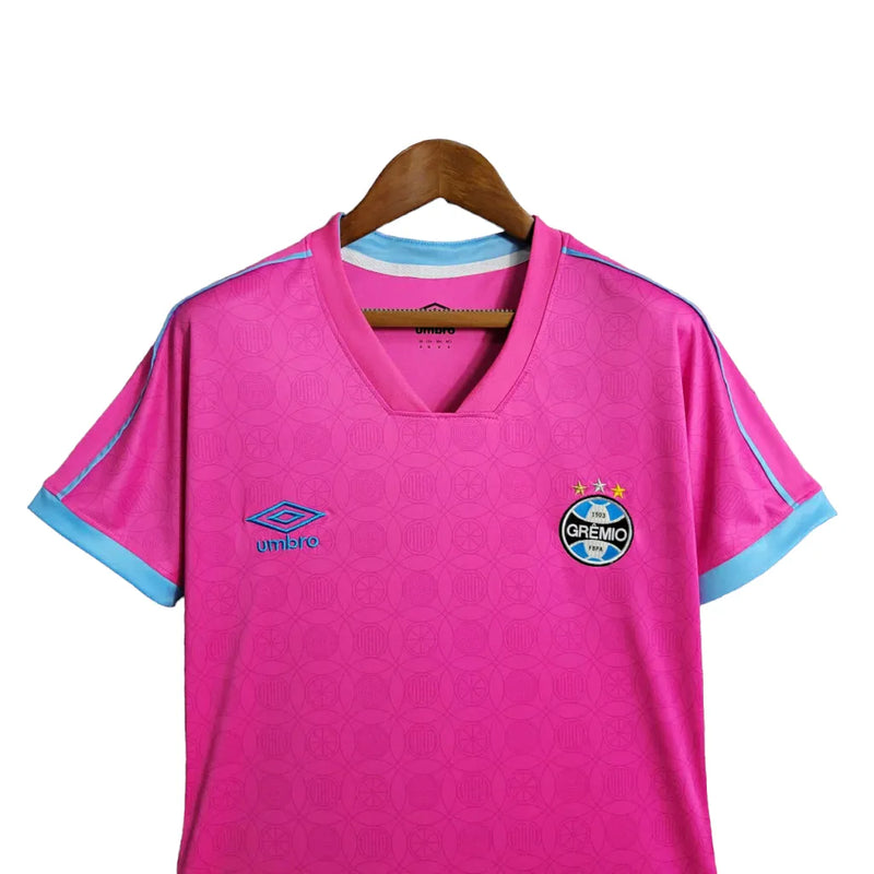 Camisa Grêmio Edição especial Outubro rosa 23/24 - Torcedor Umbro Feminina - Rosa com detalhes em azul