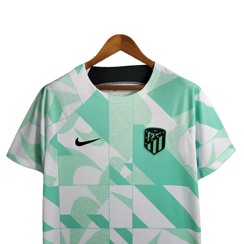 Camisa Atlético de Madrid Treino 23/24 - Torcedor Nike Masculina - Verde com detalhes em Preto